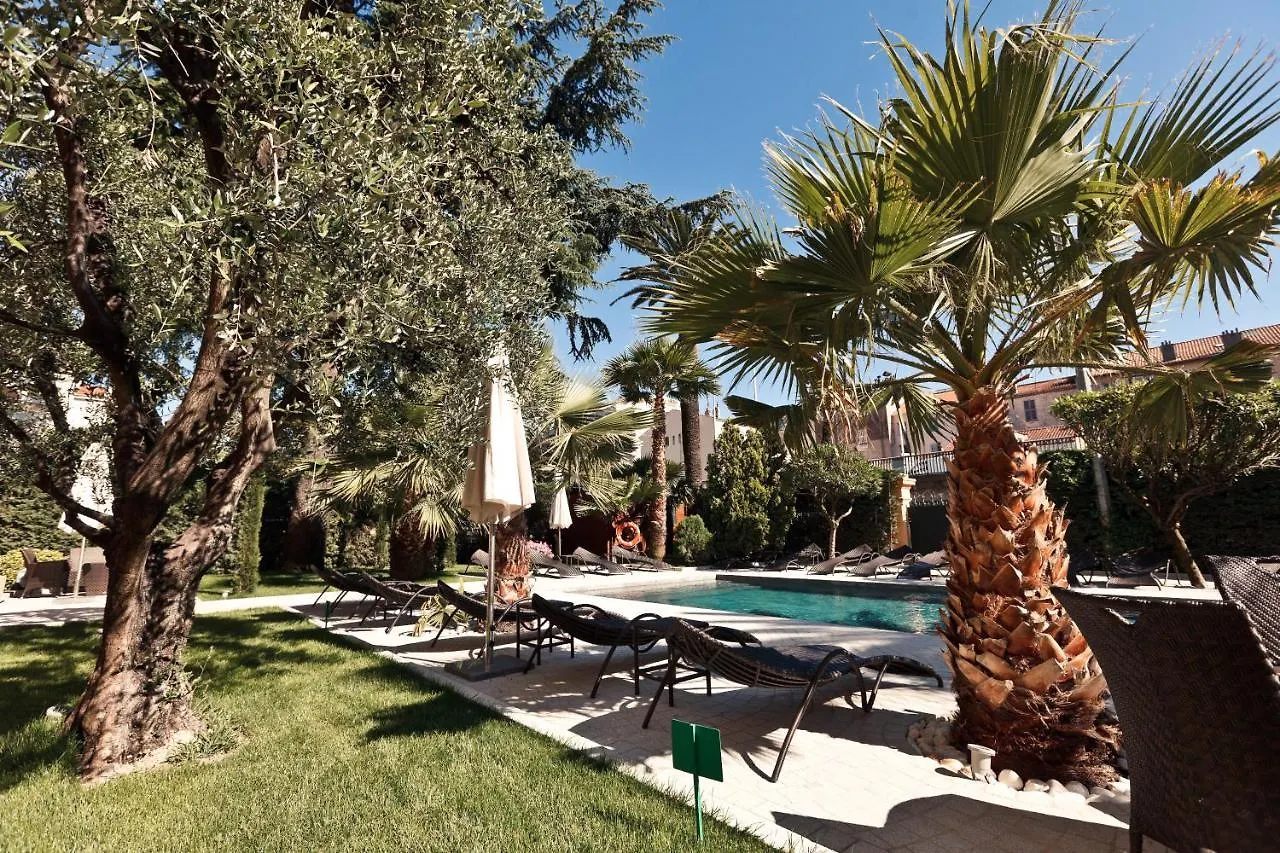Golden Tulip Cannes Hotel De Paris Fransa