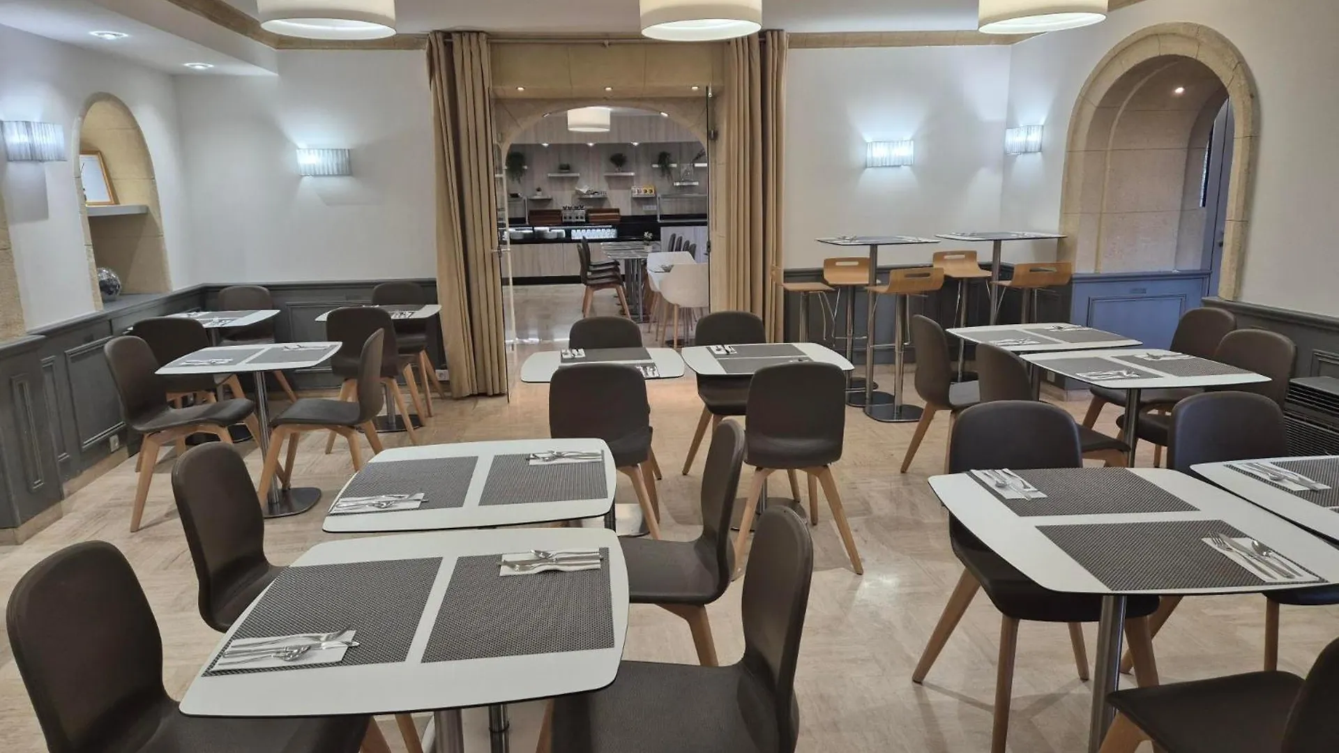 Golden Tulip Cannes Hotel De Paris Francia
