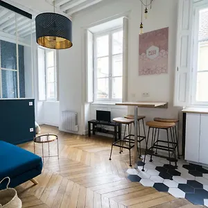 Doyenné Vieux Appartamento