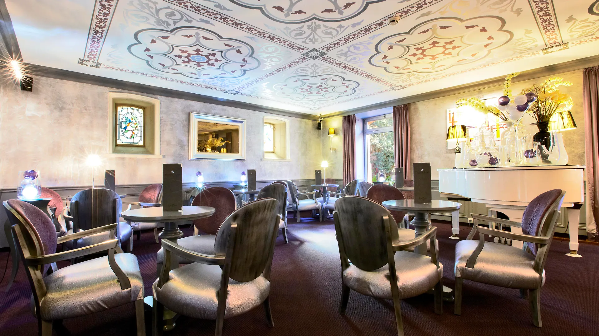 GOLDEN TULIP CANNES HOTEL de PARIS 4*,
